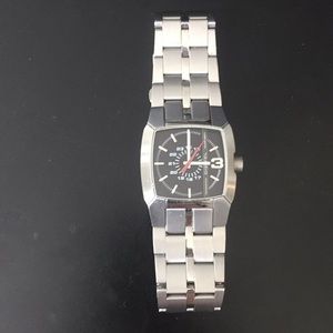 Diesel men’s watch with metal band